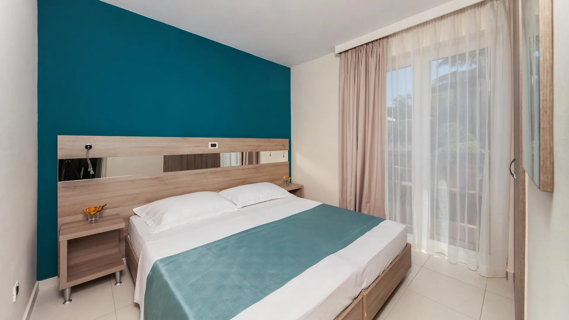 Apartments Katoro Plava Laguna Croatia
